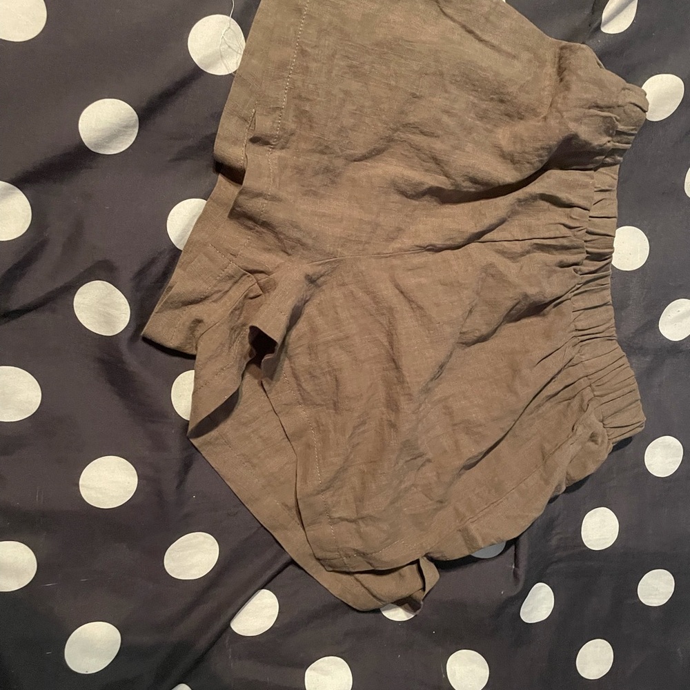 Shorts - Picture 2 of 2